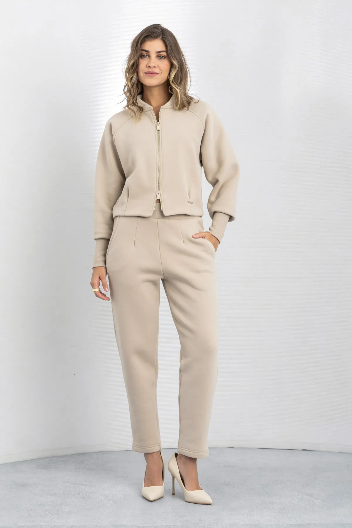 product galley image