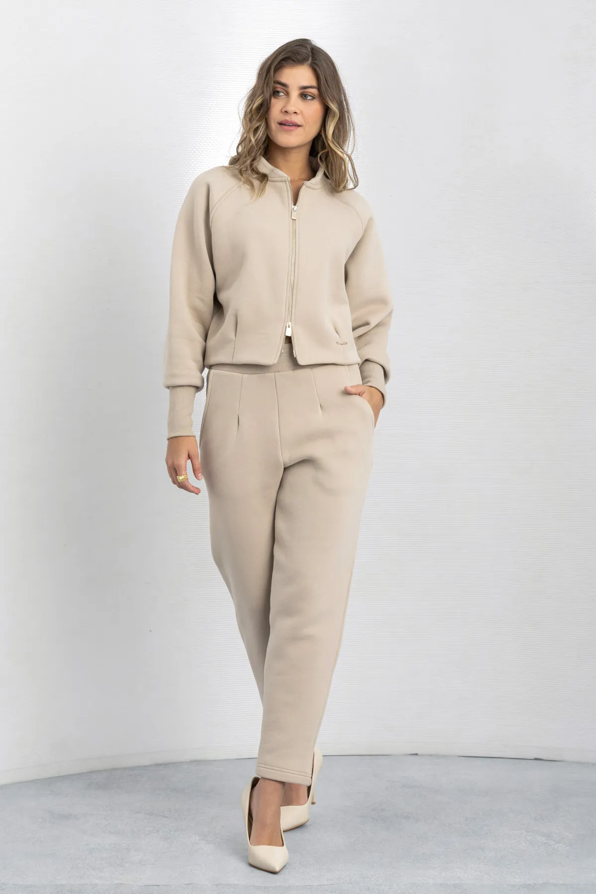 product galley image