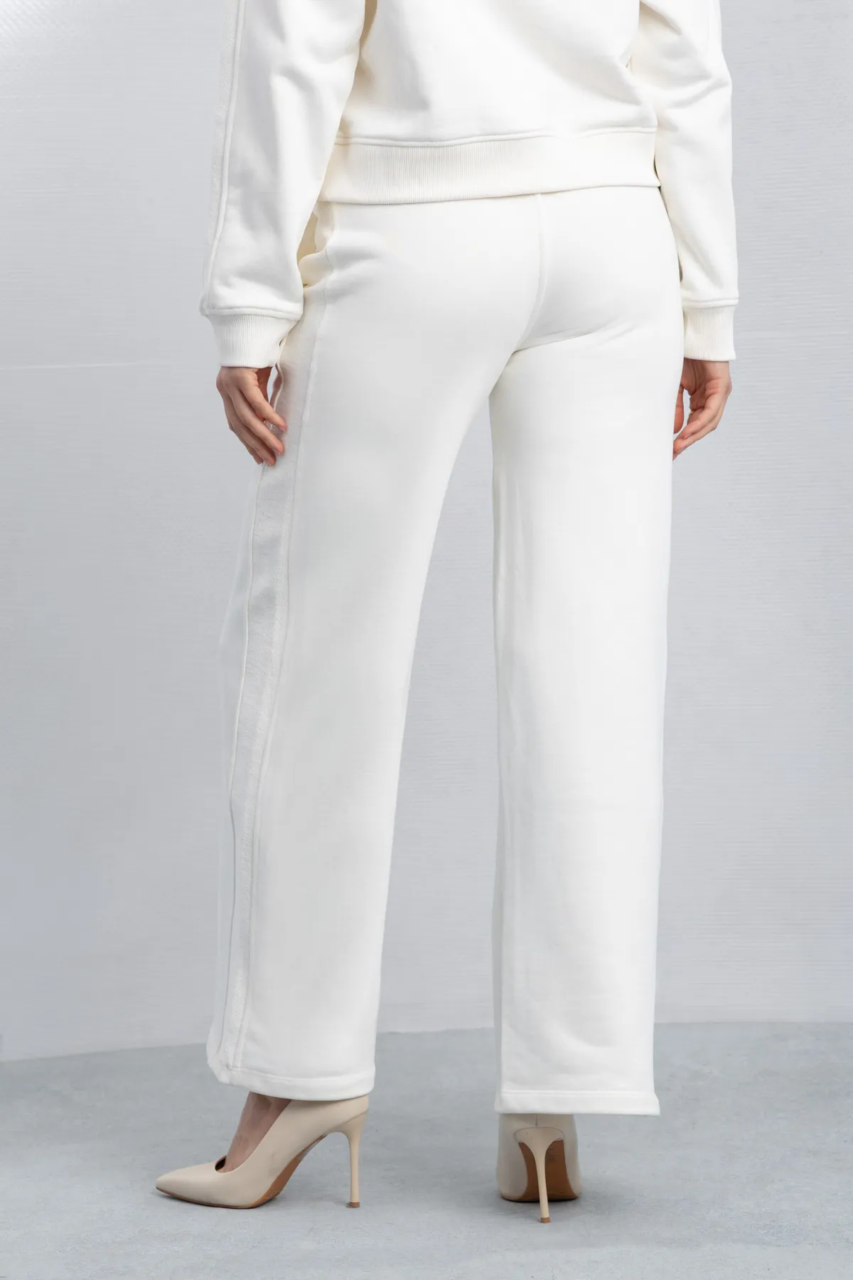 product galley image