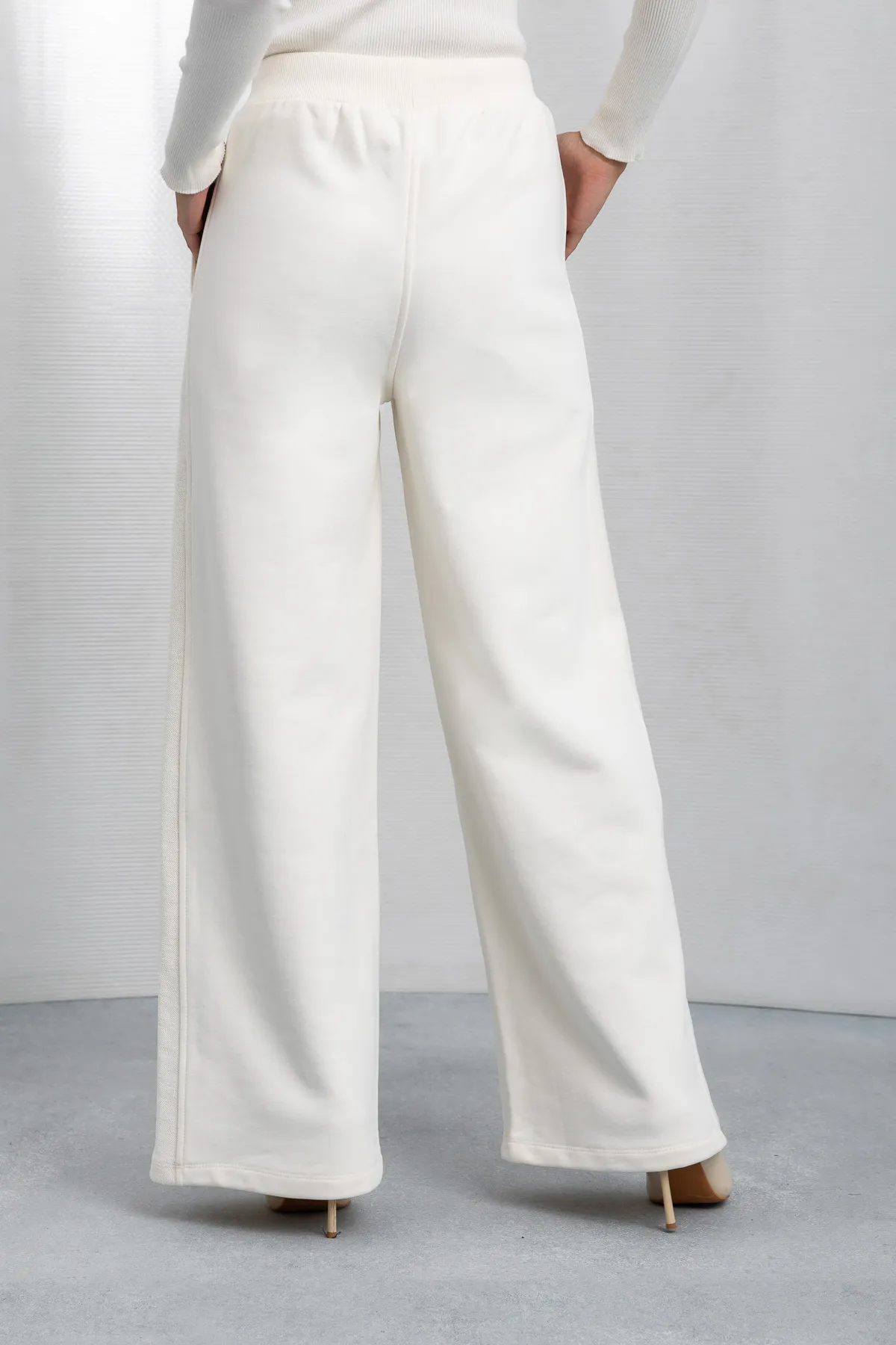 product galley image