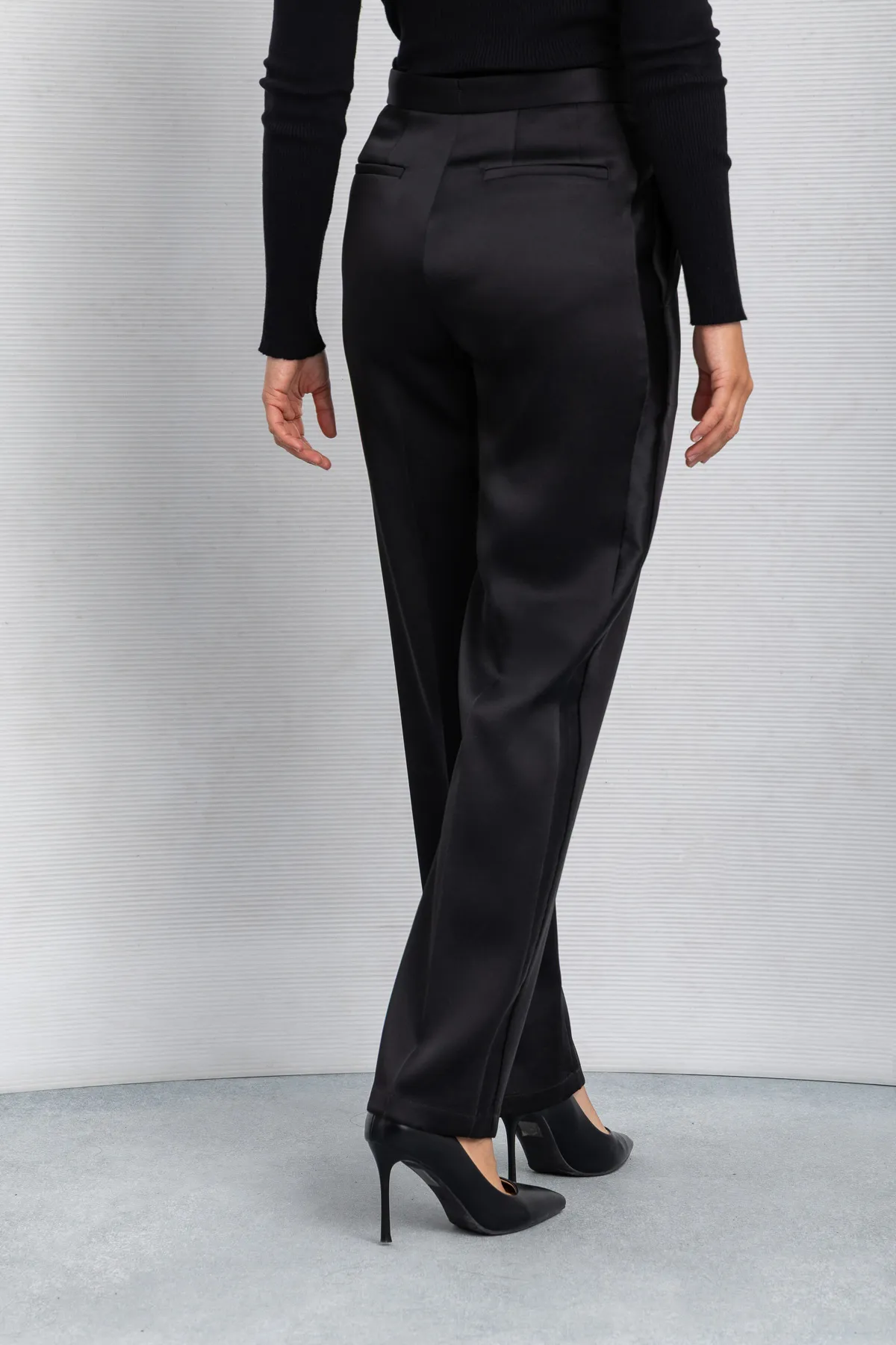 product galley image